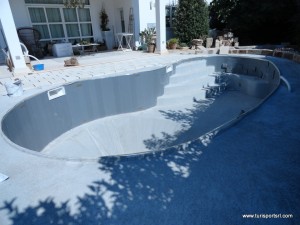 Costruzione di una piscina Turisport 