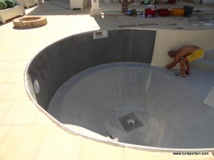 Costruzione di una piscina Turisport 